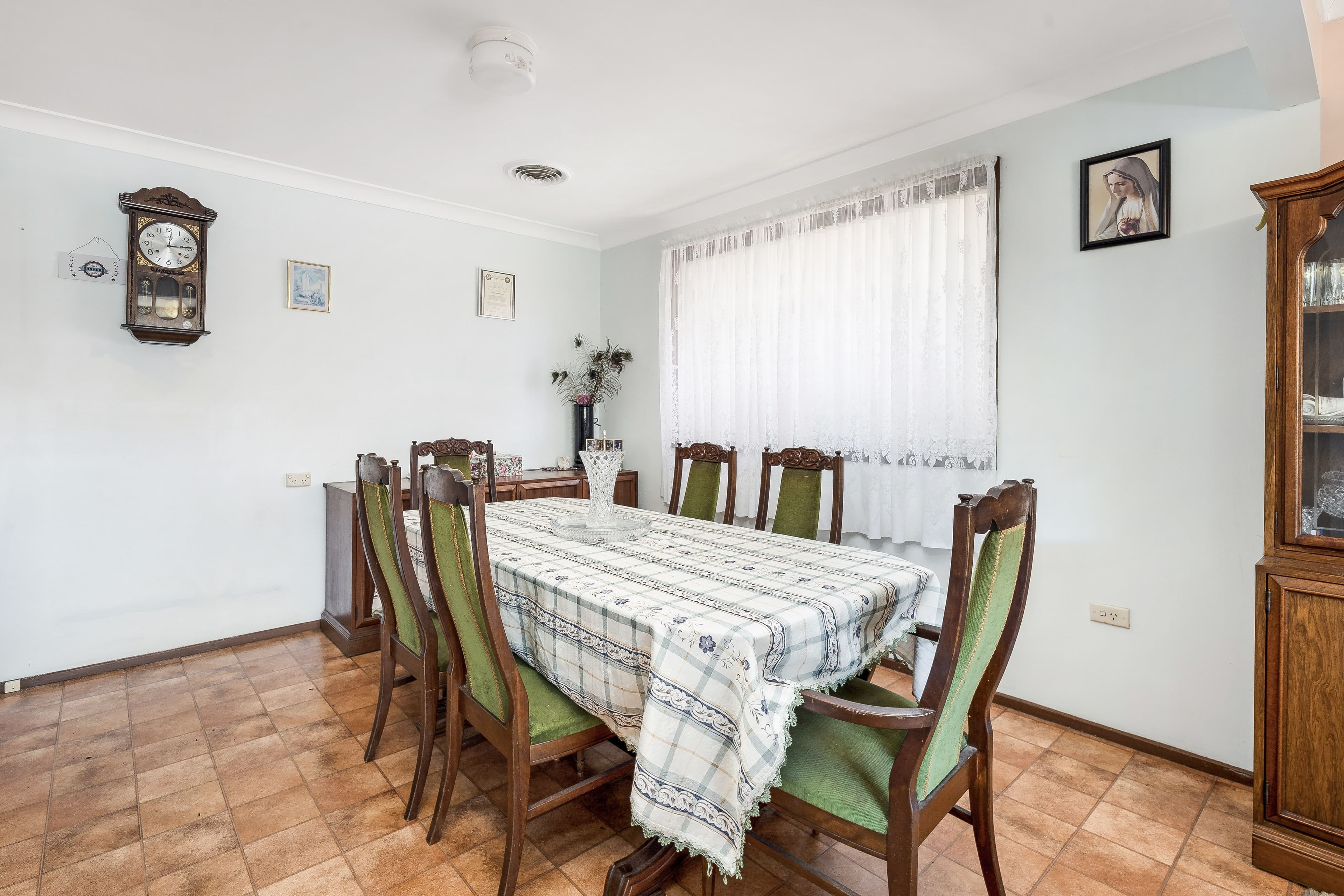 21 Caroline Crescent, Georges Hall NSW 2198, Georges Hall - Thumbnail 6