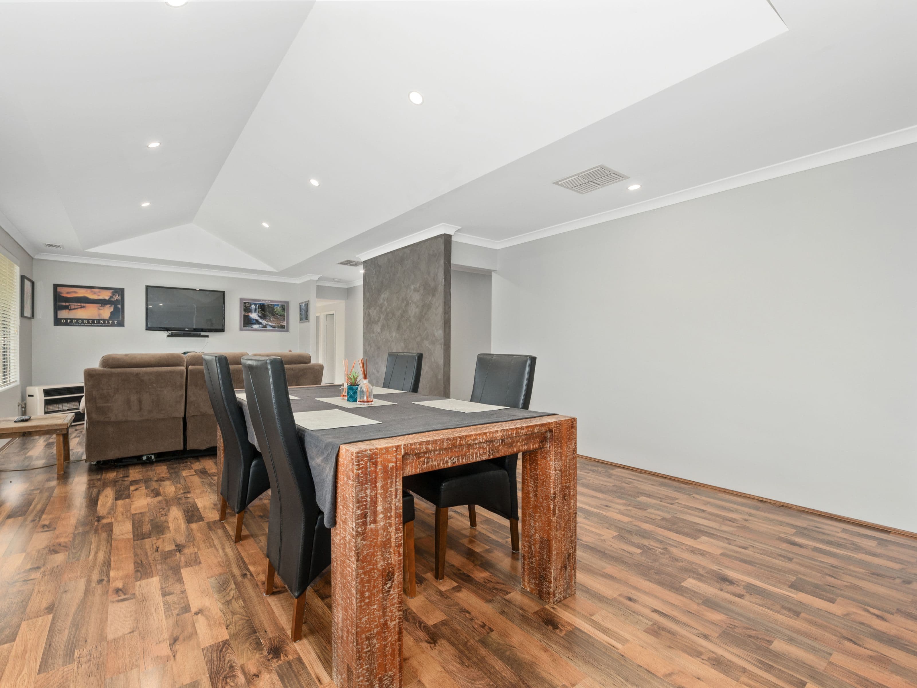 19 Burndale Road, Mount Richon WA 6112, Mount Richon - Thumbnail 5