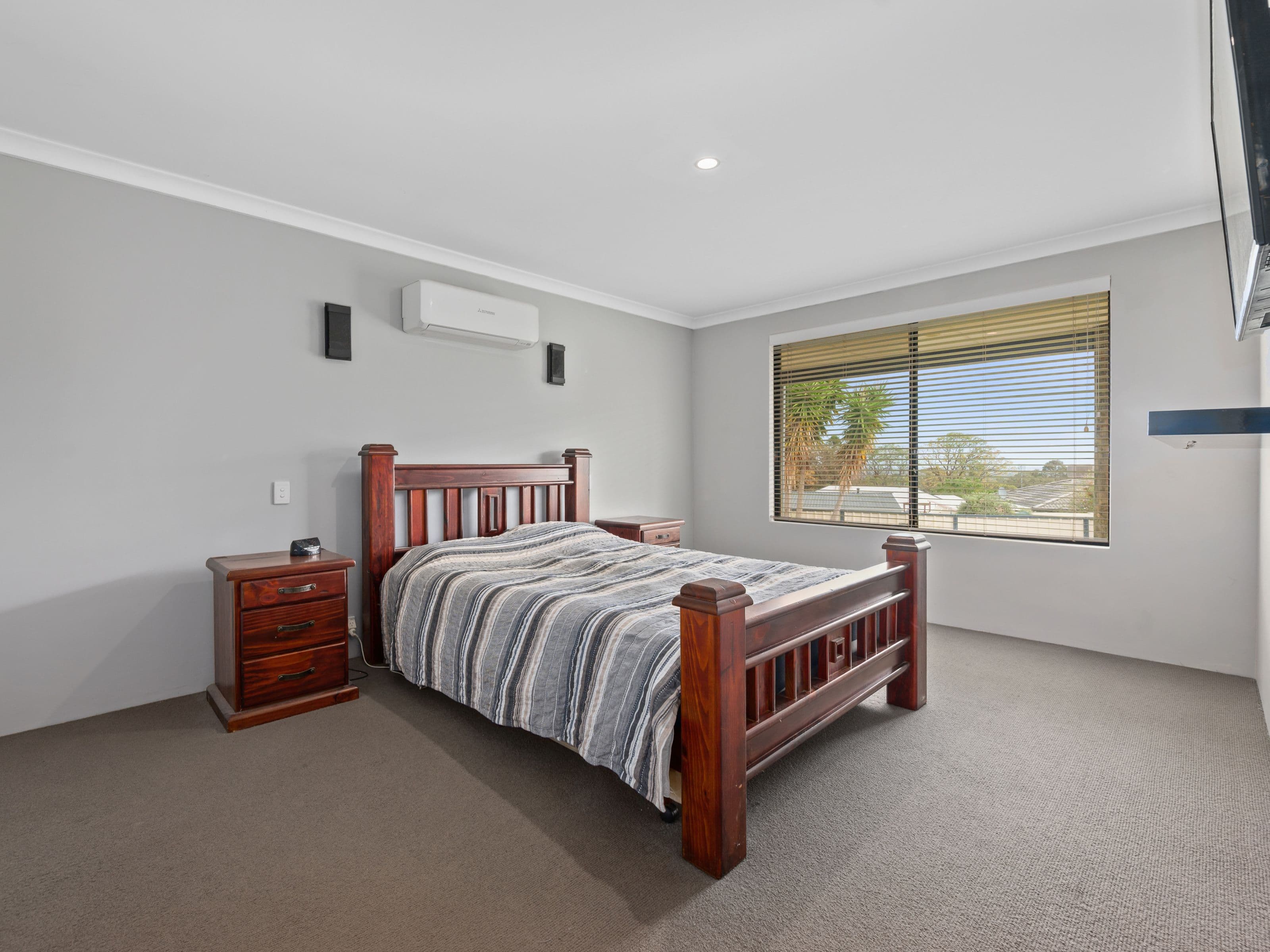 19 Burndale Road, Mount Richon WA 6112, Mount Richon - Thumbnail 7
