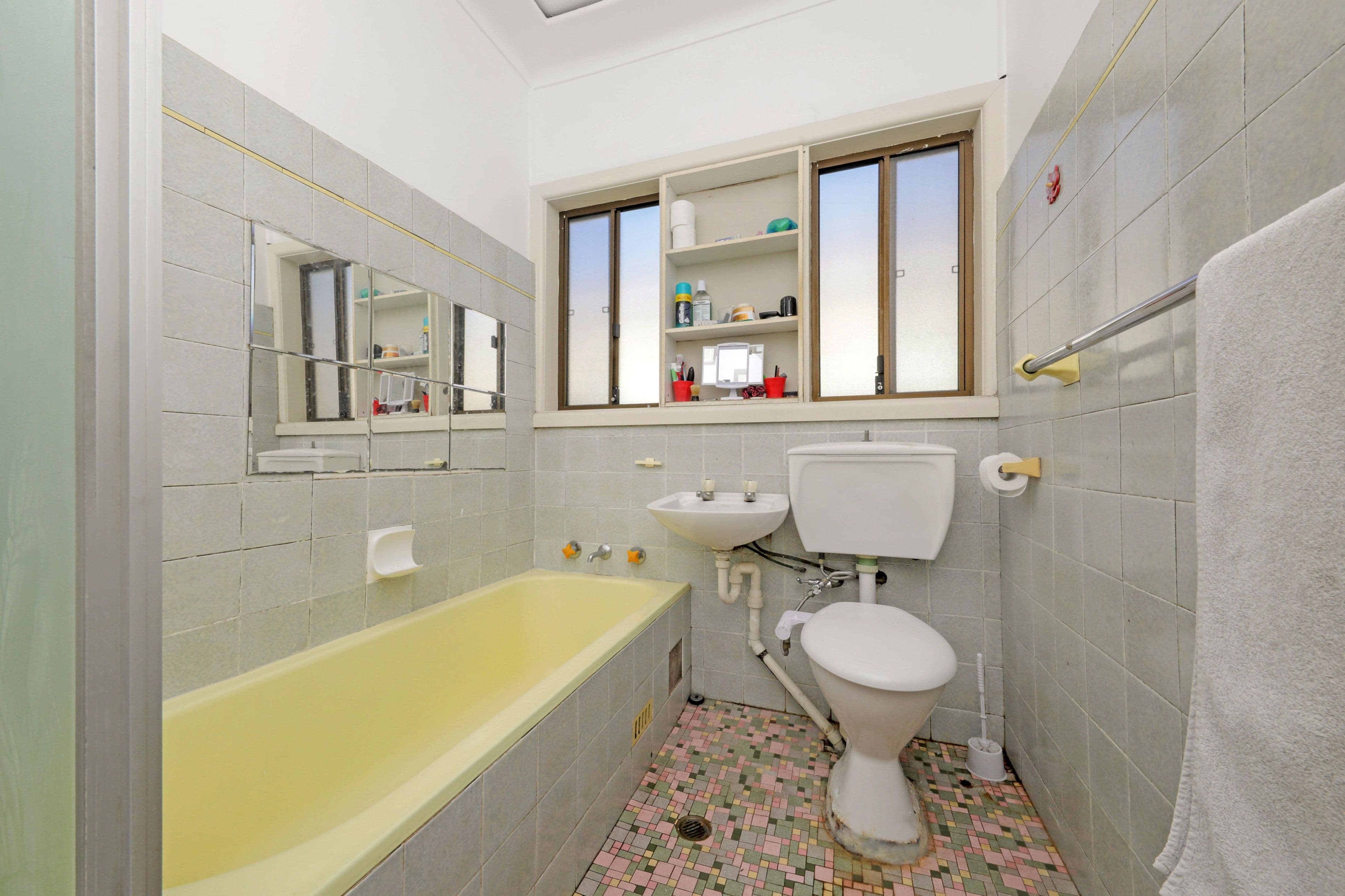11 Bonds Road, Riverwood NSW 2210, Riverwood - Thumbnail 6
