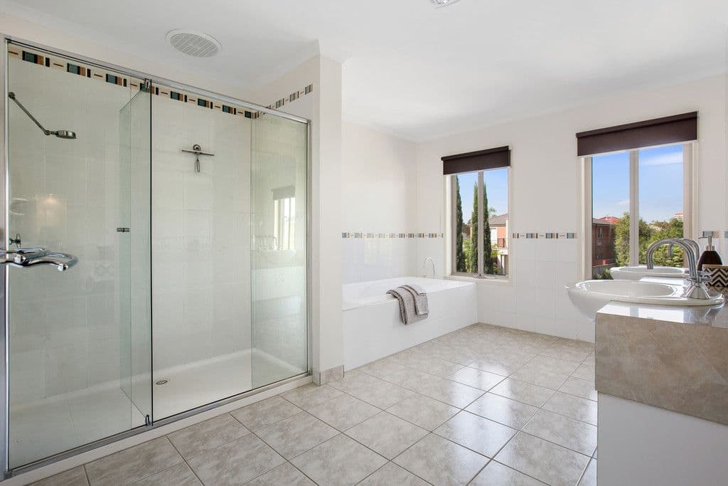 10 Scarlet Drive, Bundoora VIC 3083, Bundoora - Thumbnail 7