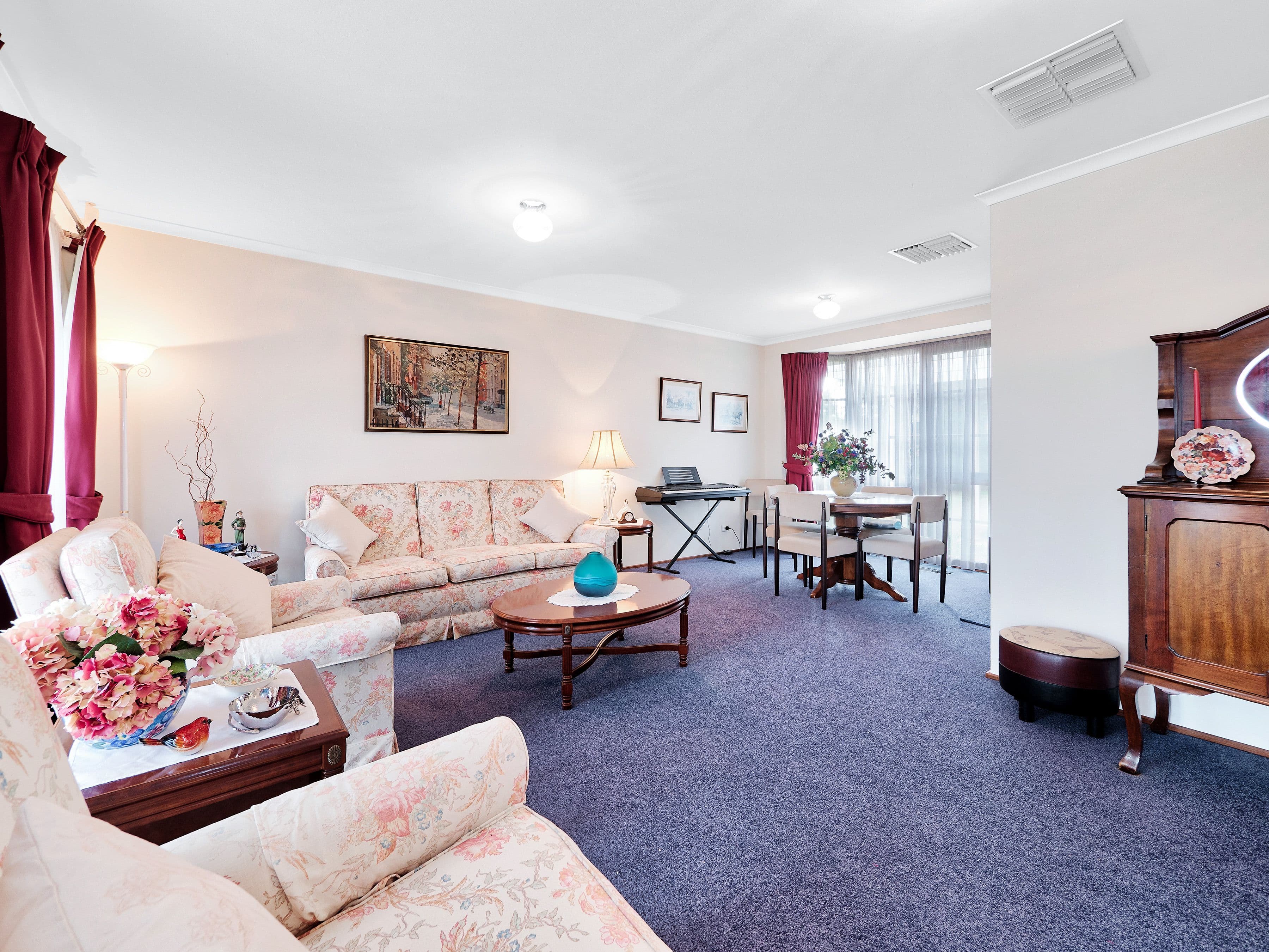 26 Lawless Drive, Cranbourne North VIC 3977, Cranbourne North - Thumbnail 2