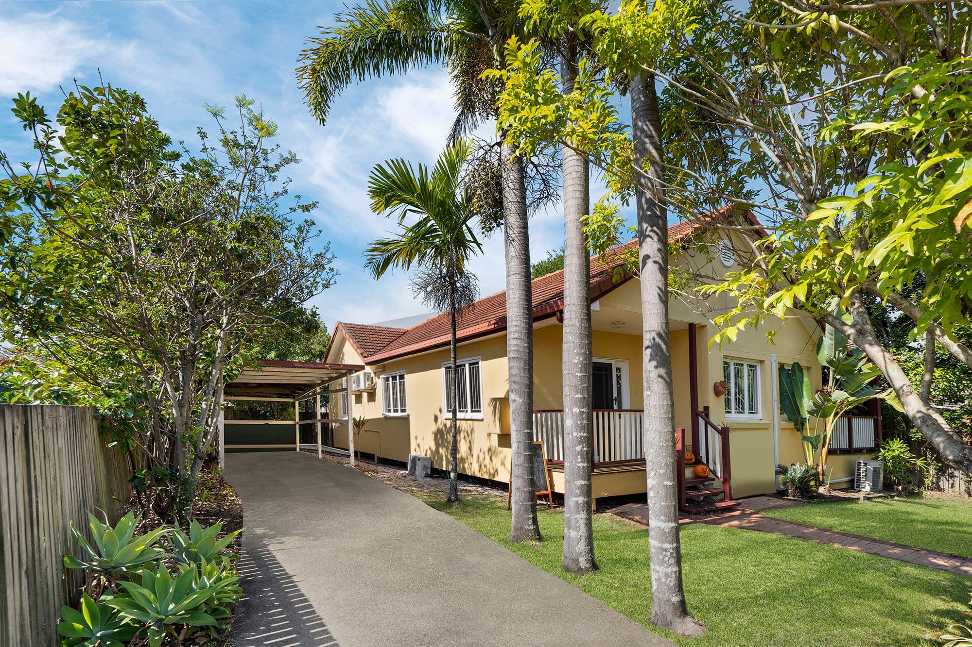 16 Lynmouth Street, Upper Mount Gravatt QLD 4122, Upper Mount Gravatt - Image 1