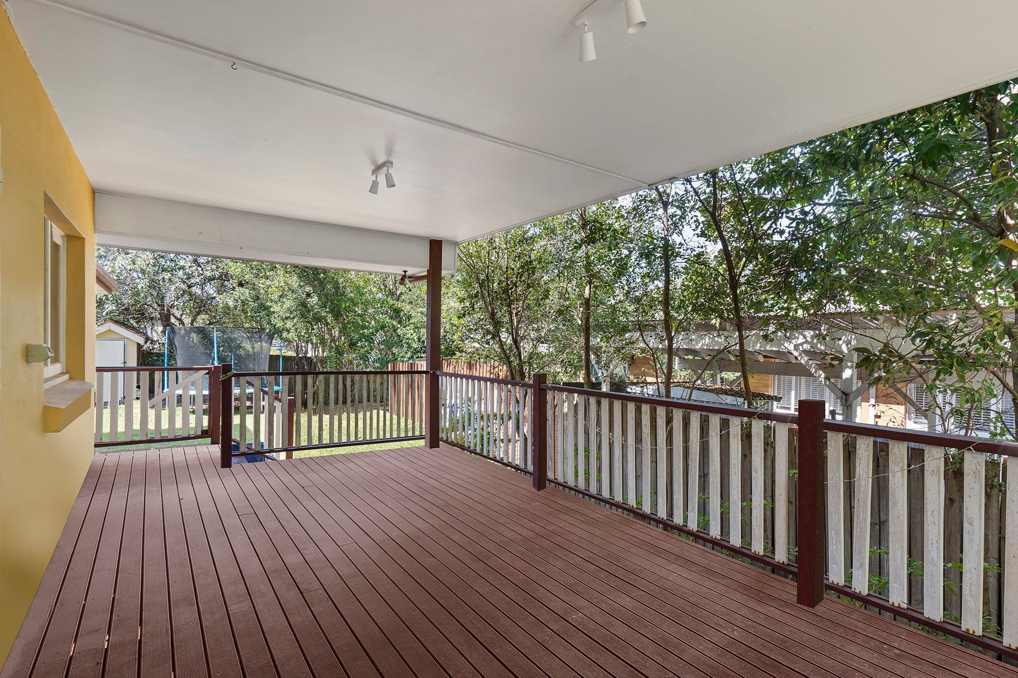 16 Lynmouth Street, Upper Mount Gravatt QLD 4122, Upper Mount Gravatt - Thumbnail 2