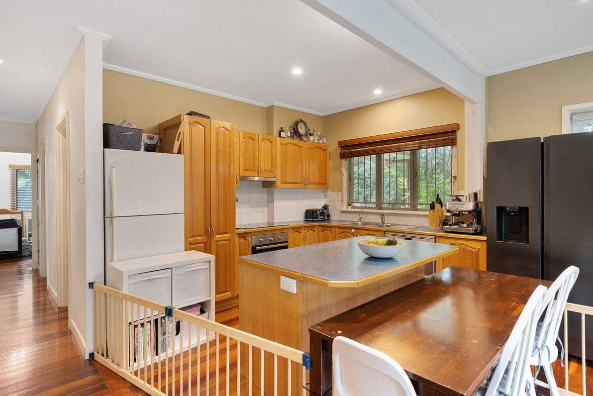 16 Lynmouth Street, Upper Mount Gravatt QLD 4122, Upper Mount Gravatt - Thumbnail 4
