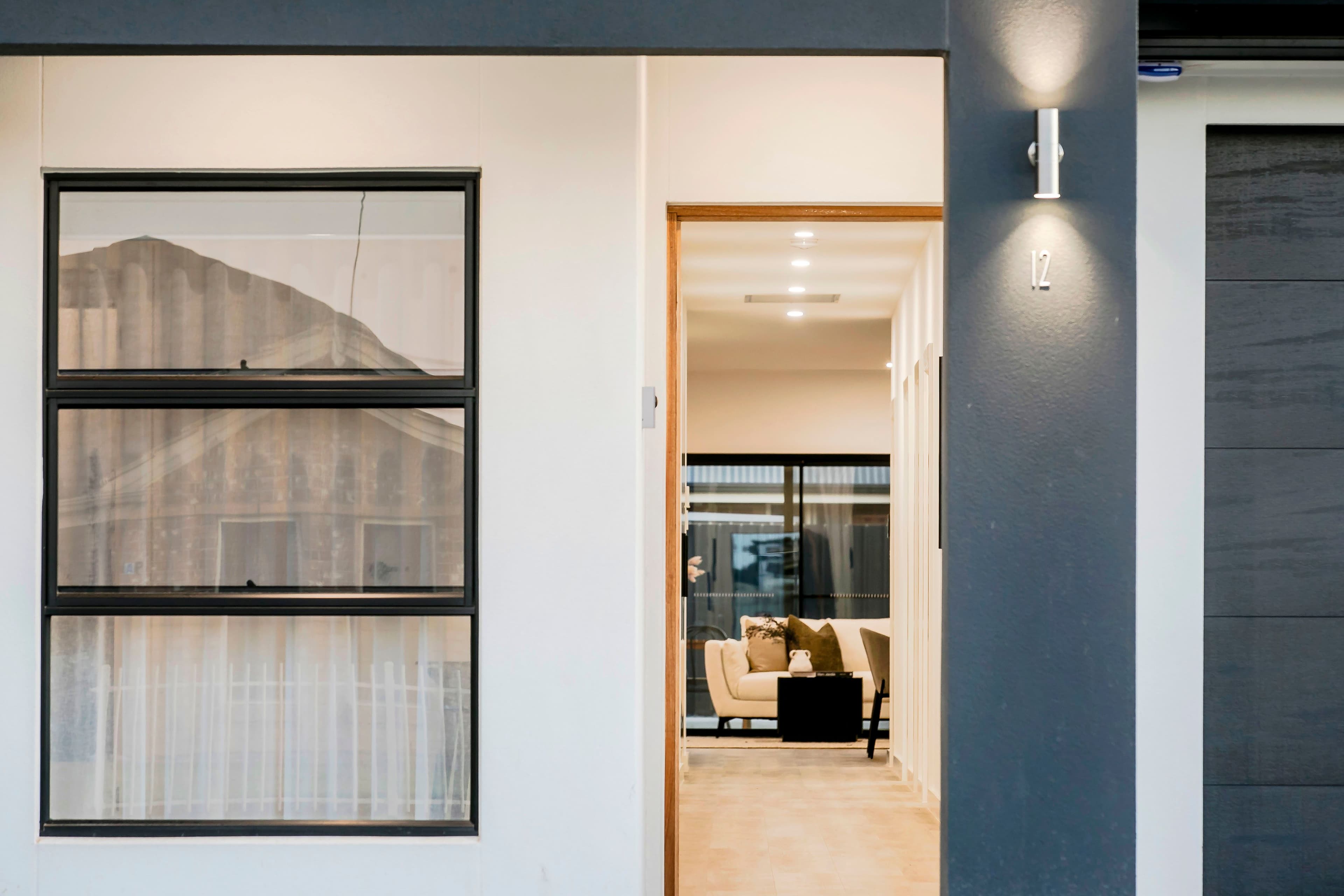 12 Winser Avenue, Seaton SA 5023, Seaton - Thumbnail 2