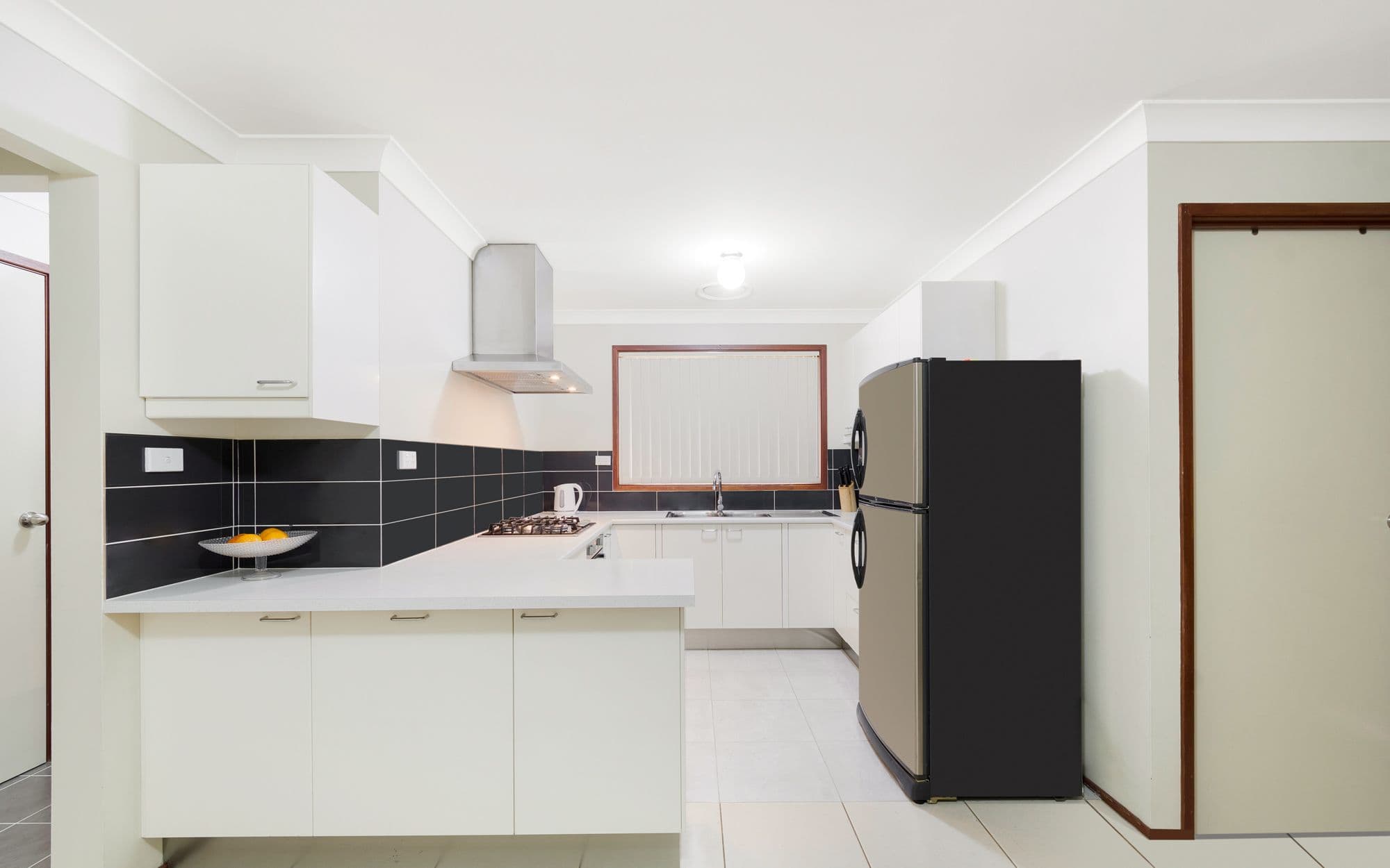20 Dorrigo Crescent, Bow Bowing NSW 2566, Bow Bowing - Thumbnail 2