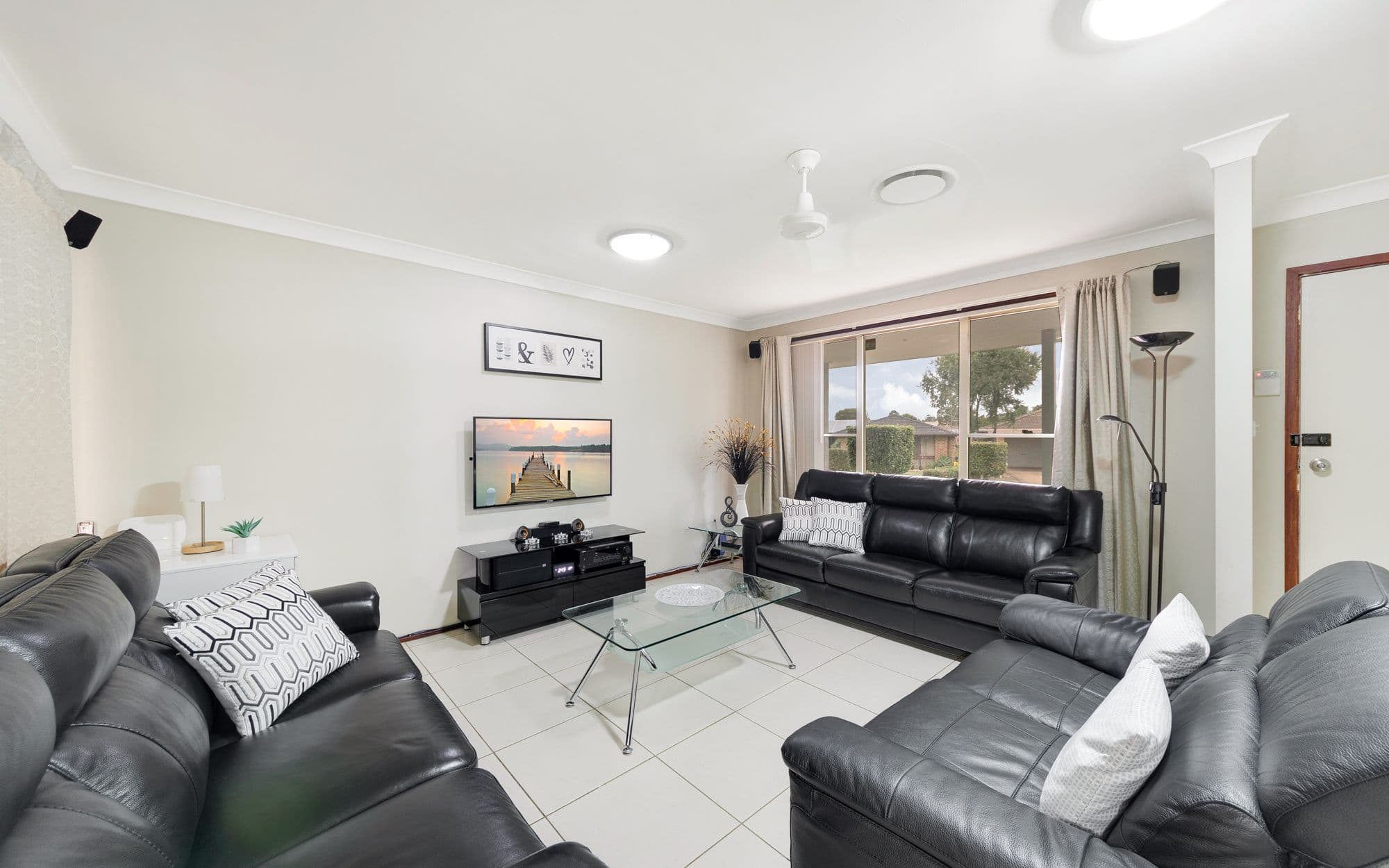 20 Dorrigo Crescent, Bow Bowing NSW 2566, Bow Bowing - Thumbnail 3