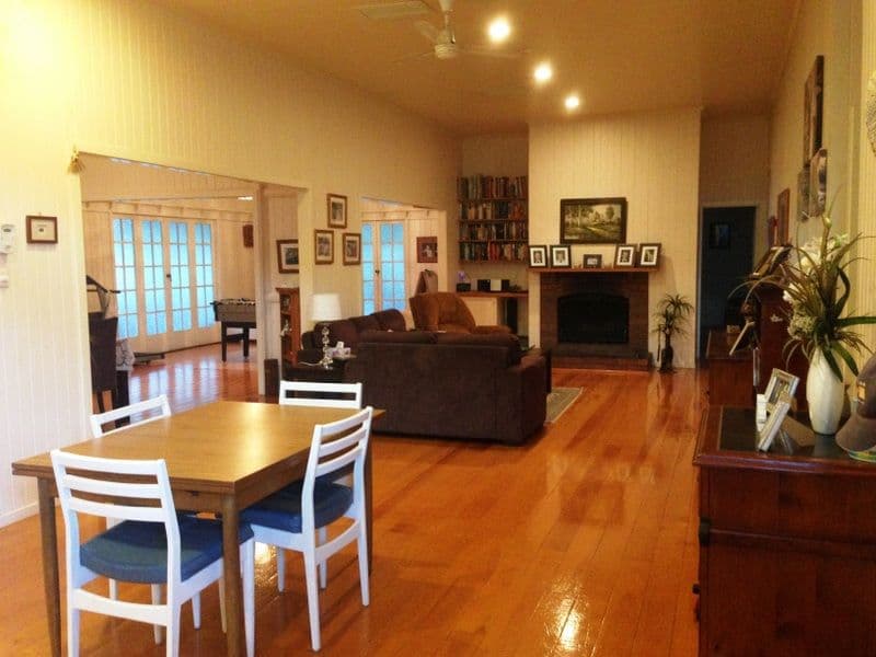 169 Alfred Street, CHARLEVILLE QLD 4470, Charleville - Thumbnail 2