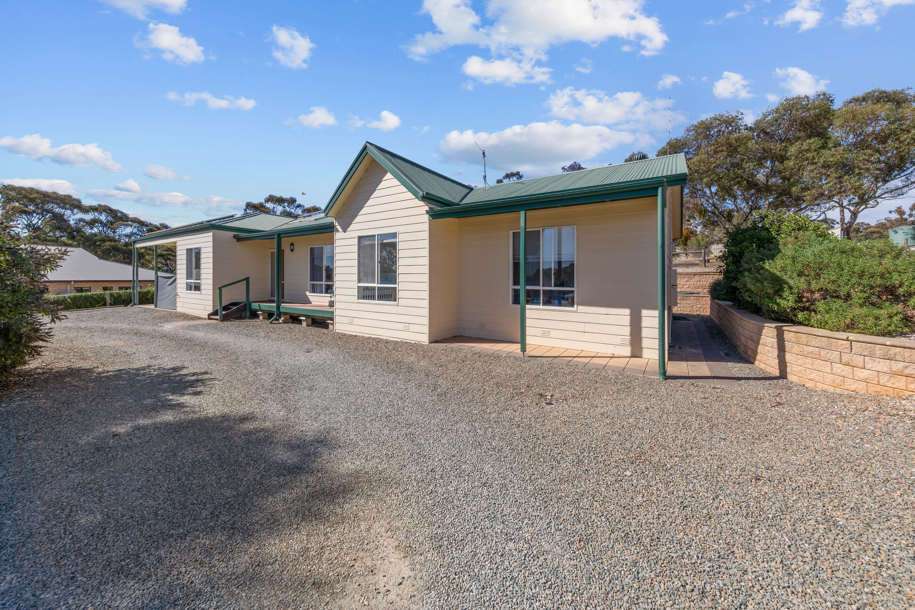 7 Hayward Street, Armagh SA 5453, Armagh - Image 1