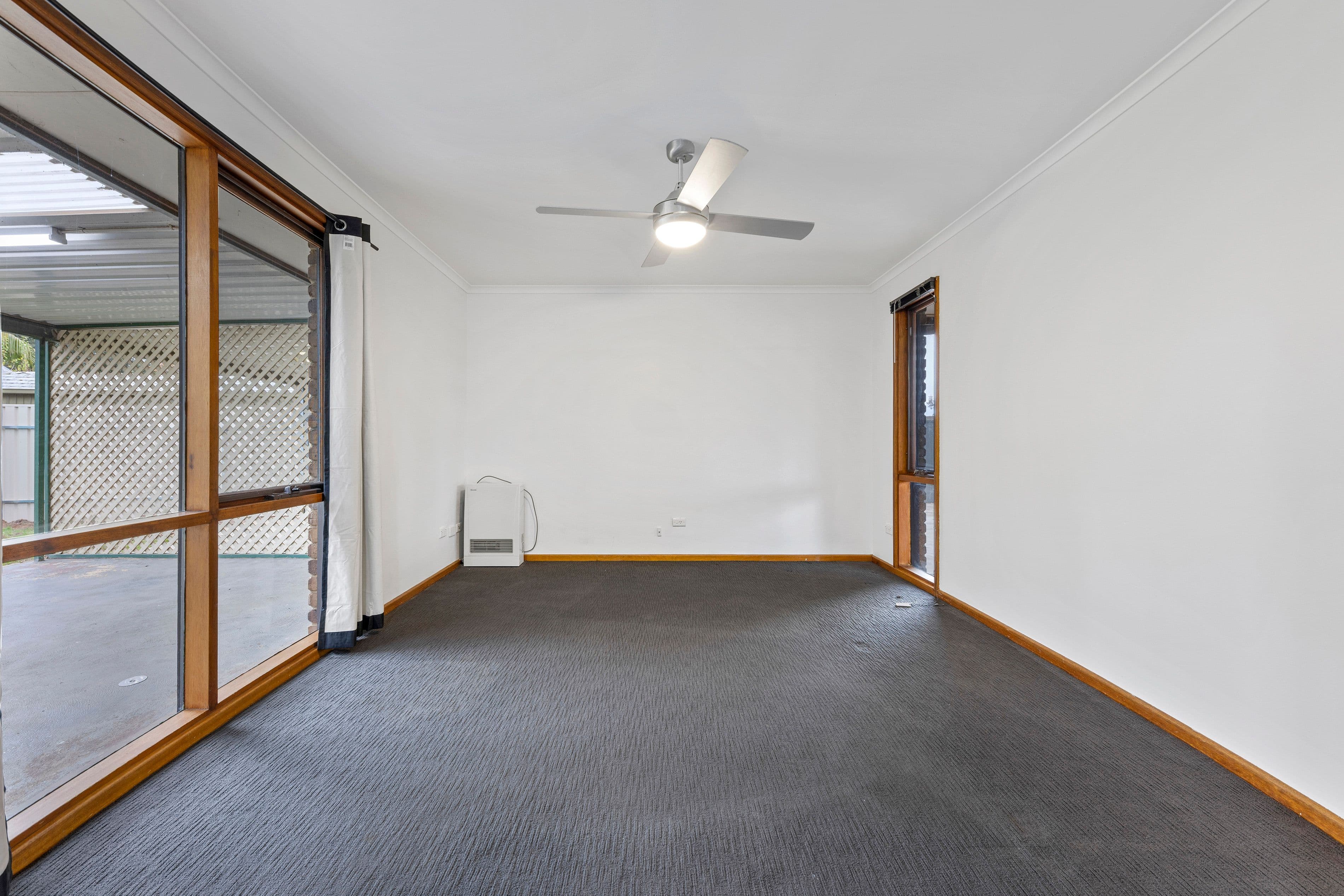 6 Japonica Crescent, Parafield Gardens SA 5107, Parafield Gardens - Thumbnail 5