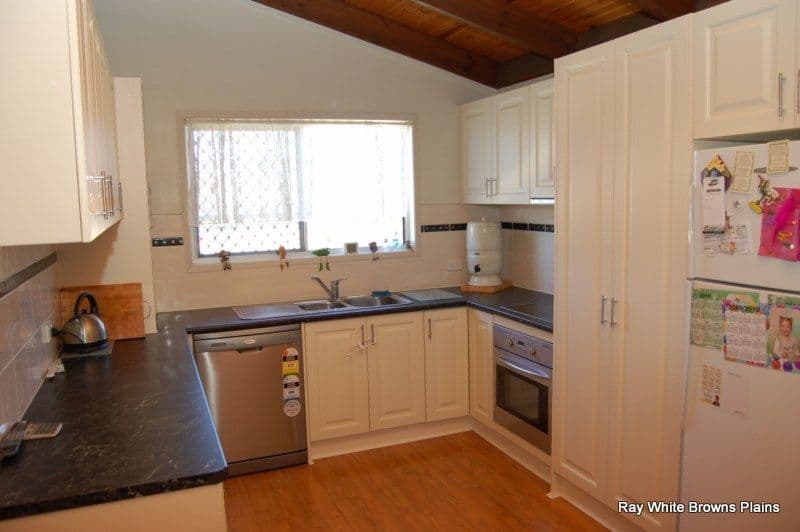 3  Gimlet Street, CRESTMEAD QLD 4132, Crestmead - Thumbnail 2
