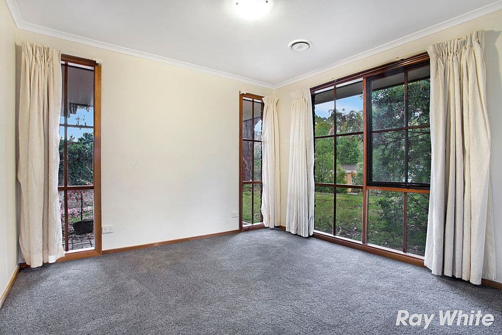 10 Trevena Close, Rowville VIC 3178, Rowville - Thumbnail 5