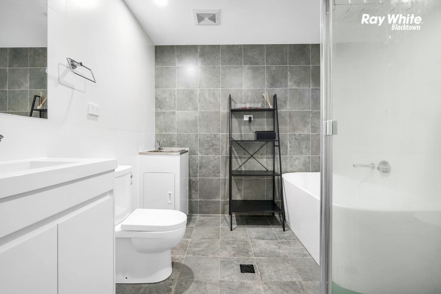 25 Patricia Street, Blacktown NSW 2148, Blacktown - Thumbnail 7