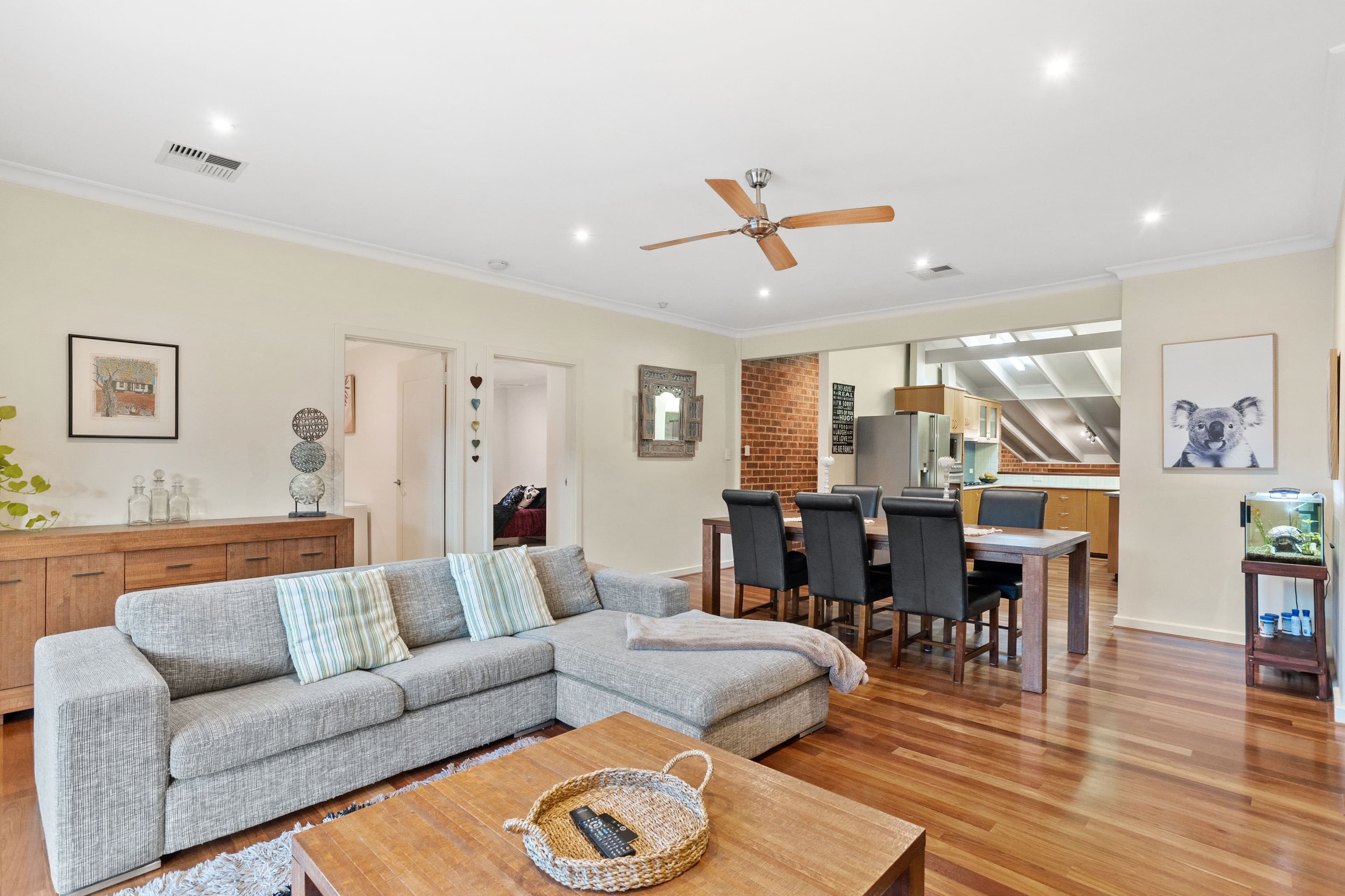 42 Beach Road, Watermans Bay WA 6020, Watermans Bay - Thumbnail 2