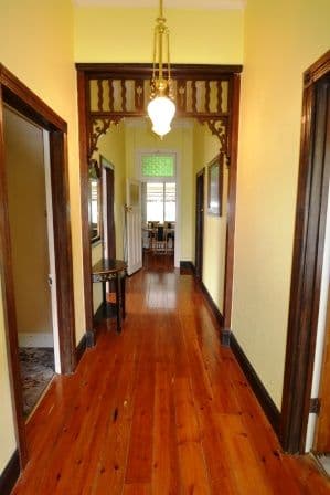 18 Butler Street, SEYMOUR VIC 3660, Seymour - Thumbnail 2