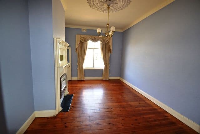 18 Butler Street, SEYMOUR VIC 3660, Seymour - Thumbnail 3
