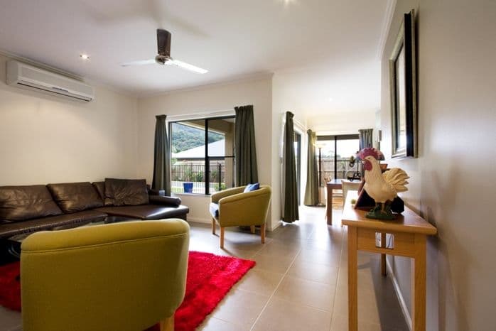 13  Bromell Close, REDLYNCH QLD 4870, Redlynch - Thumbnail 3