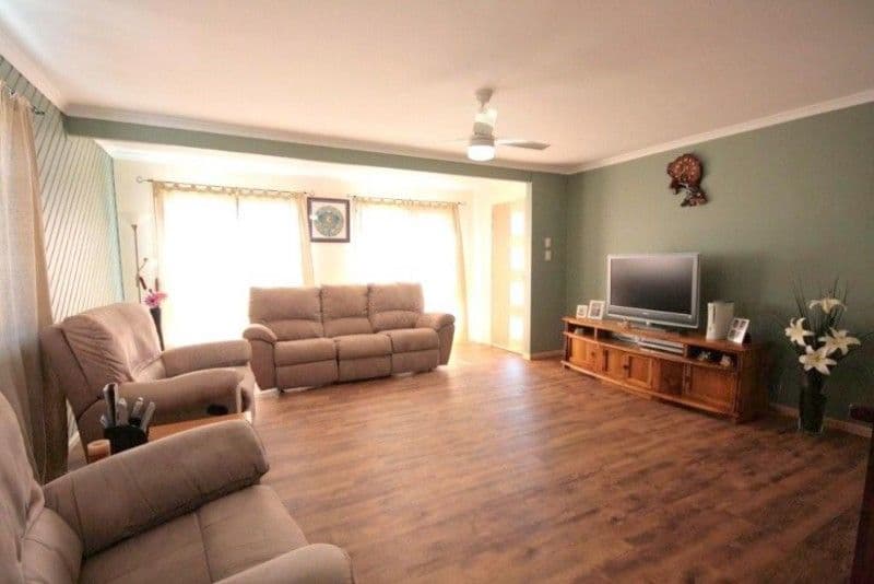 19 Clarendon Street, LOGANHOLME QLD 4129, Loganholme - Thumbnail 2