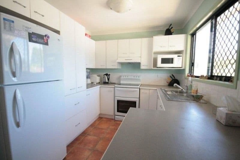 19 Clarendon Street, LOGANHOLME QLD 4129, Loganholme - Thumbnail 6