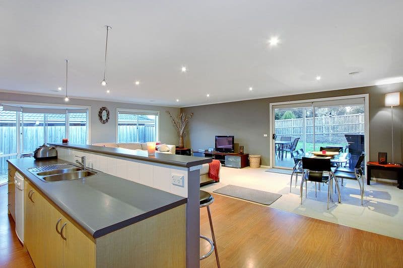7  Jenner Close, MORNINGTON VIC 3931, Mornington - Thumbnail 7