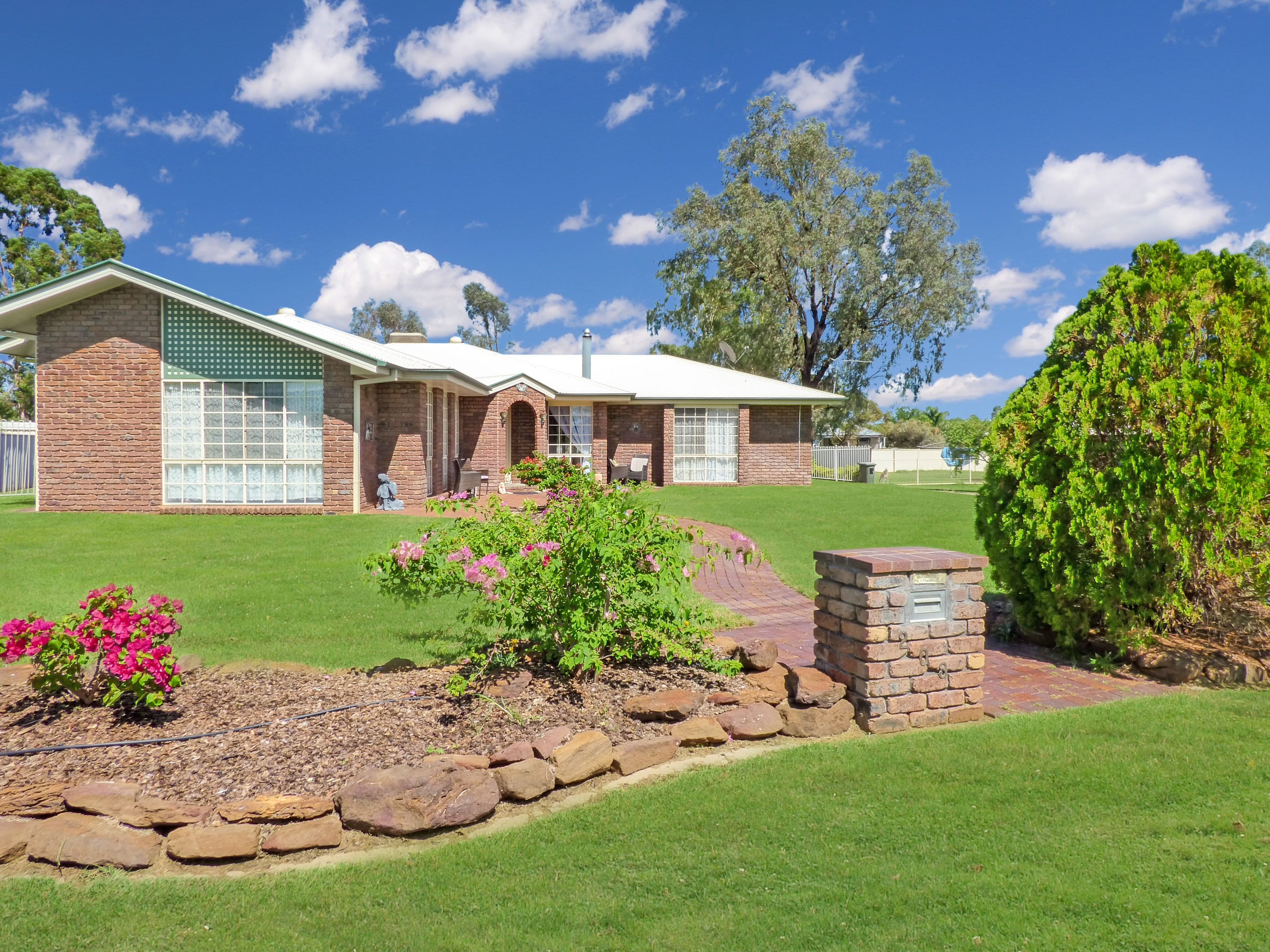 203 Charles Street, Roma QLD 4455, Roma - Image 1