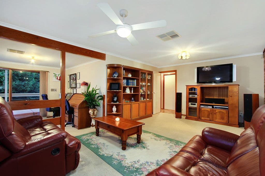 9 ROSEMARY Avenue, CROYDON HILLS VIC 3136, Croydon Hills - Thumbnail 8