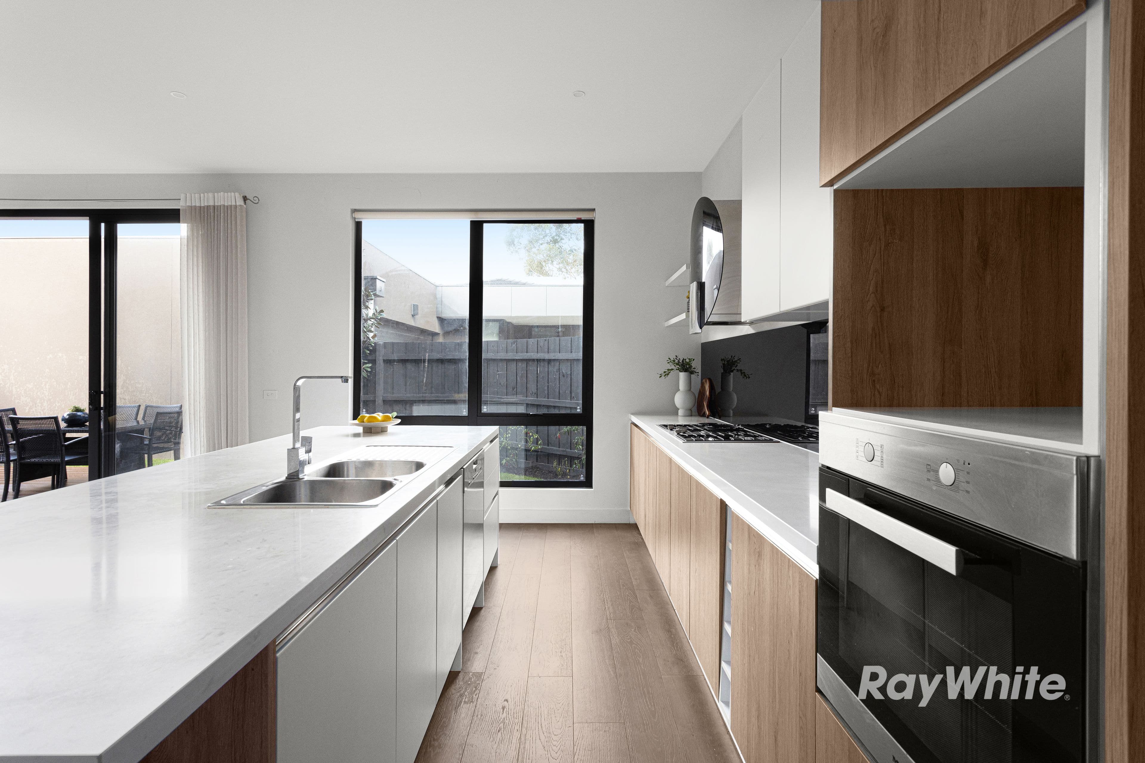 68 Hall Street, Ormond VIC 3204, Ormond - Thumbnail 7