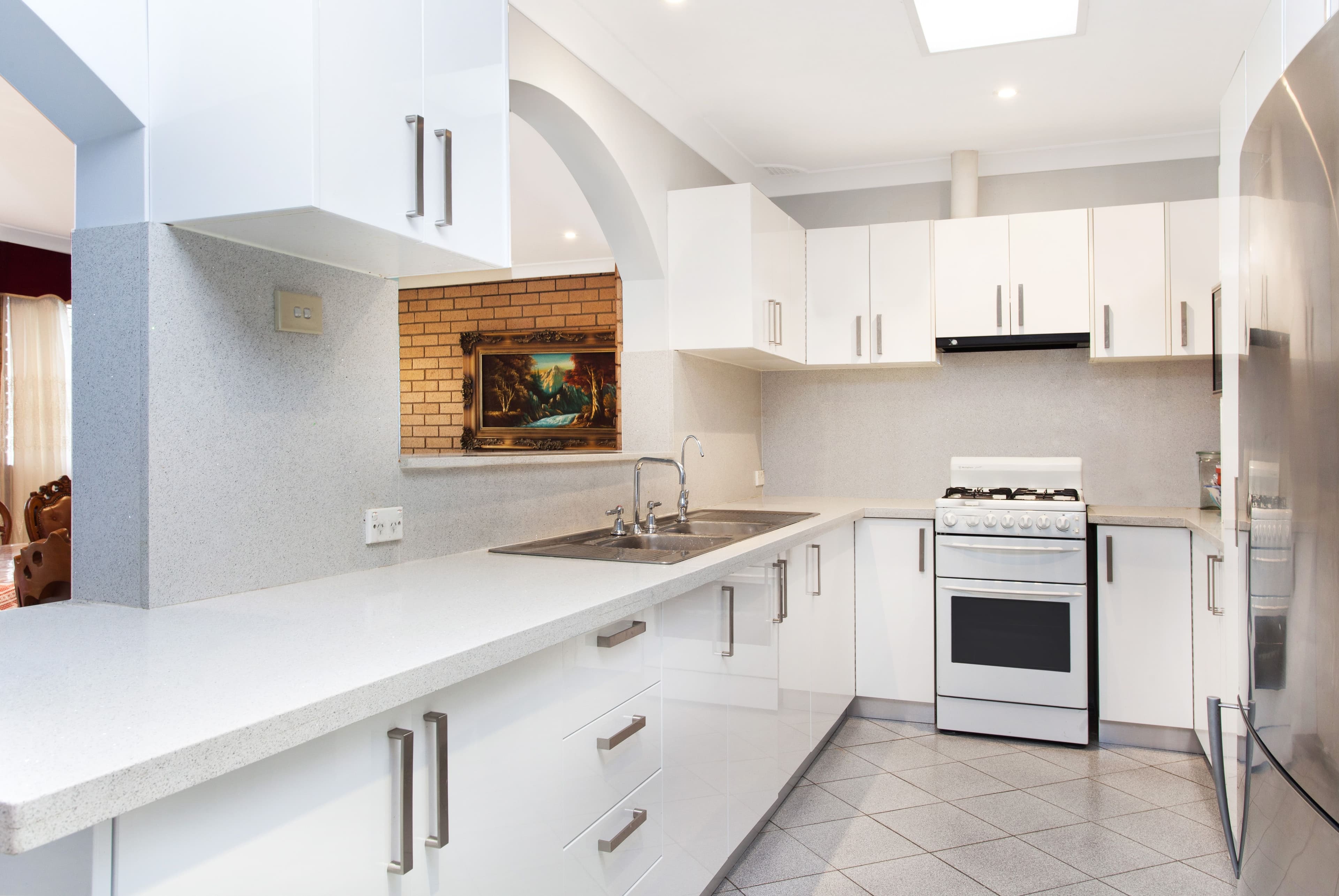 7 Mcgee Place, Fairfield West - Thumbnail 3