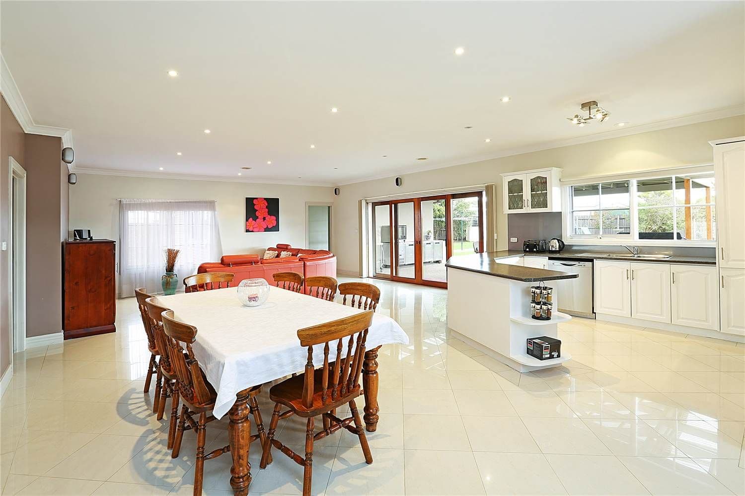 5 Flinders Avenue, LARA VIC 3212, Lara - Thumbnail 5