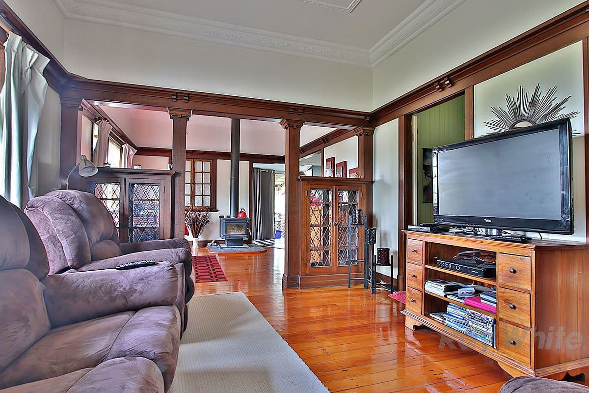 8 Erskine Street, Fernvale QLD 4306, Fernvale - Thumbnail 5