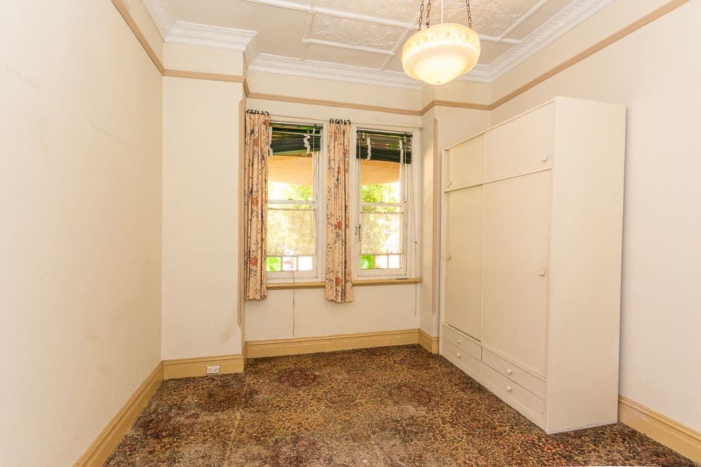 60 Nowranie Street, Summer Hill - Thumbnail 3