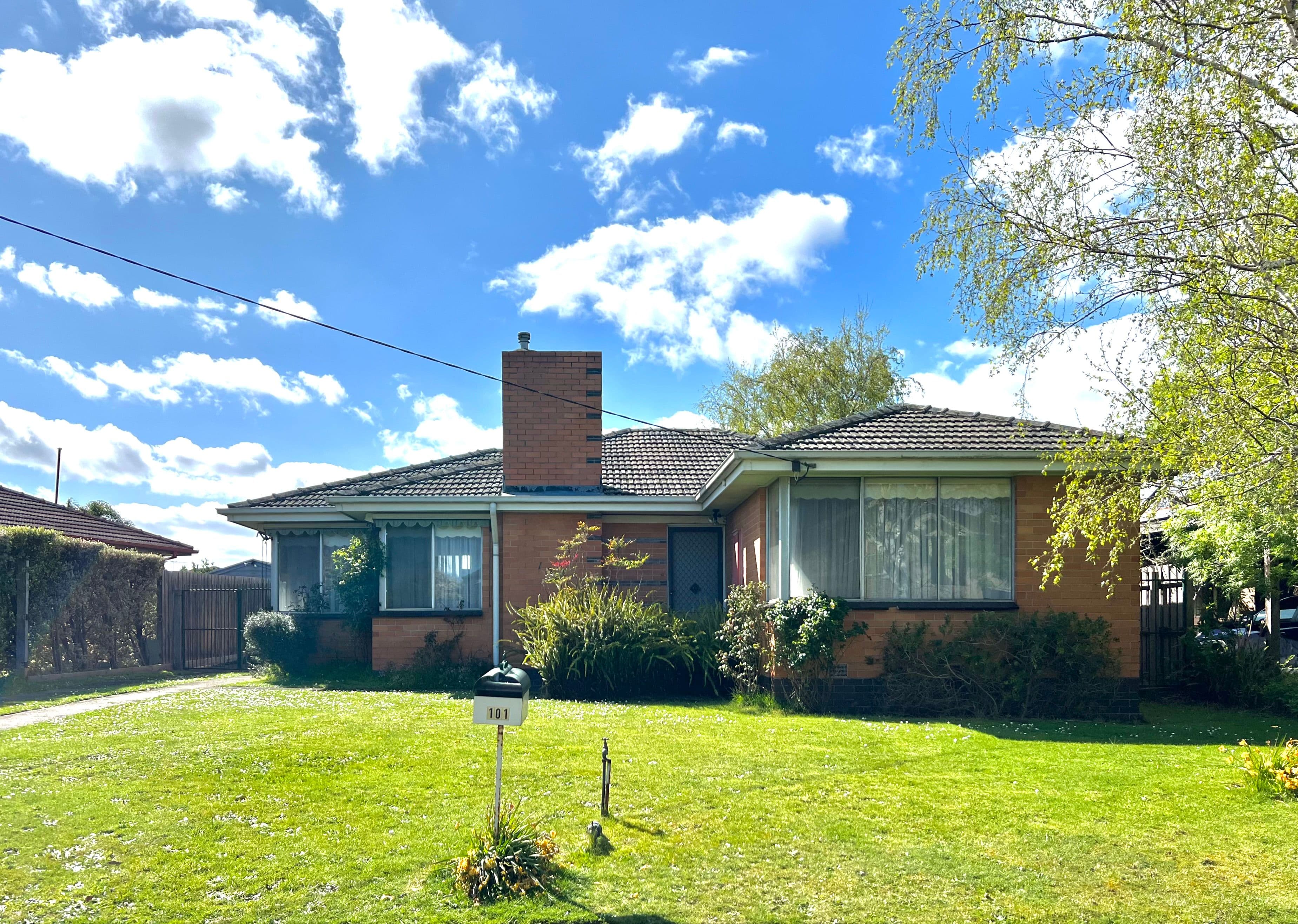 101 Winmalee Drive, Glen Waverley VIC 3150, Glen Waverley - Image 1