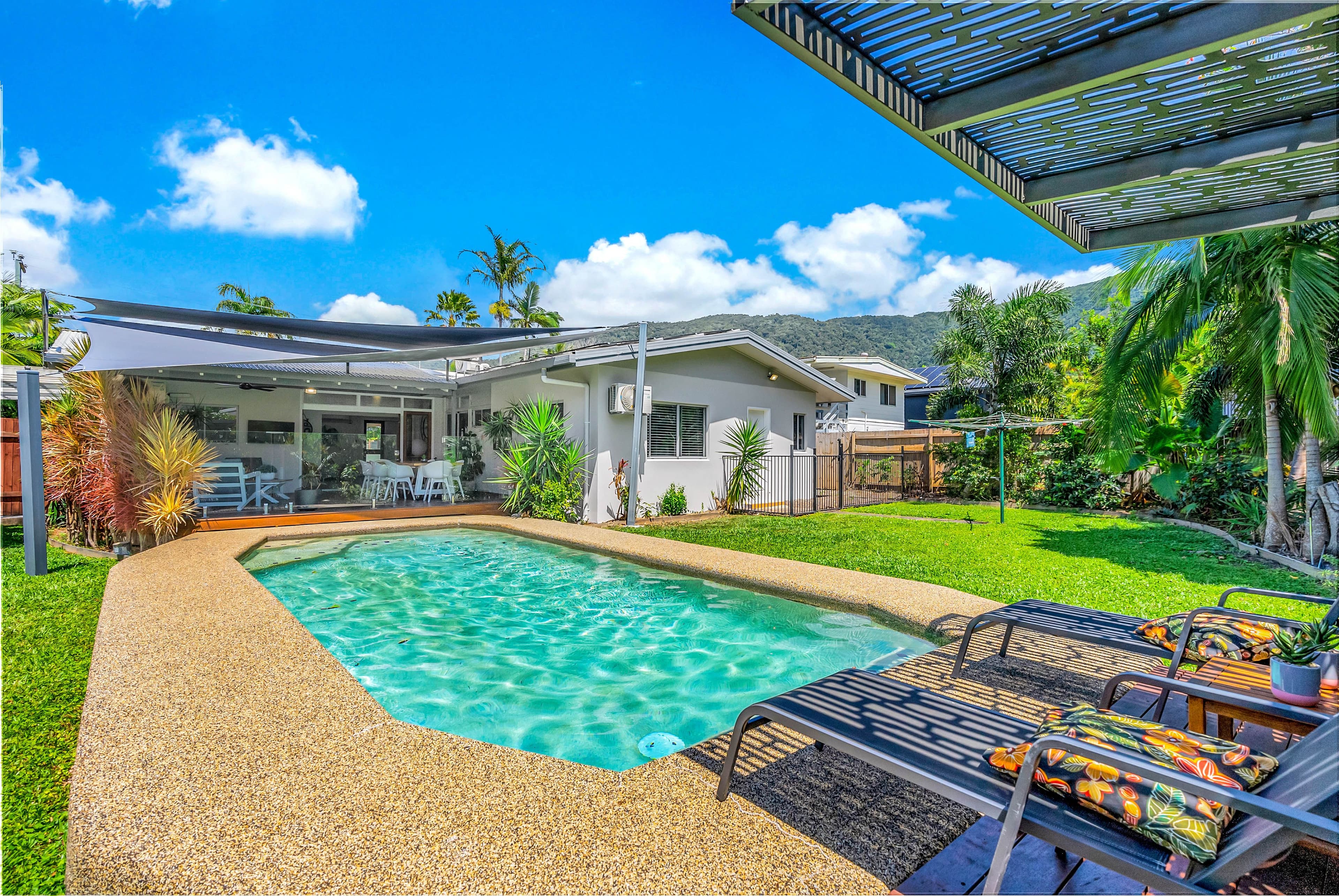 28 Terebra Street, Palm Cove QLD 4879, Palm Cove - Thumbnail 4