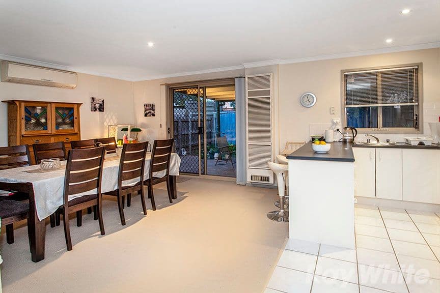 2D Charnfield Crescent, Noble Park VIC 3174, Noble Park - Thumbnail 5