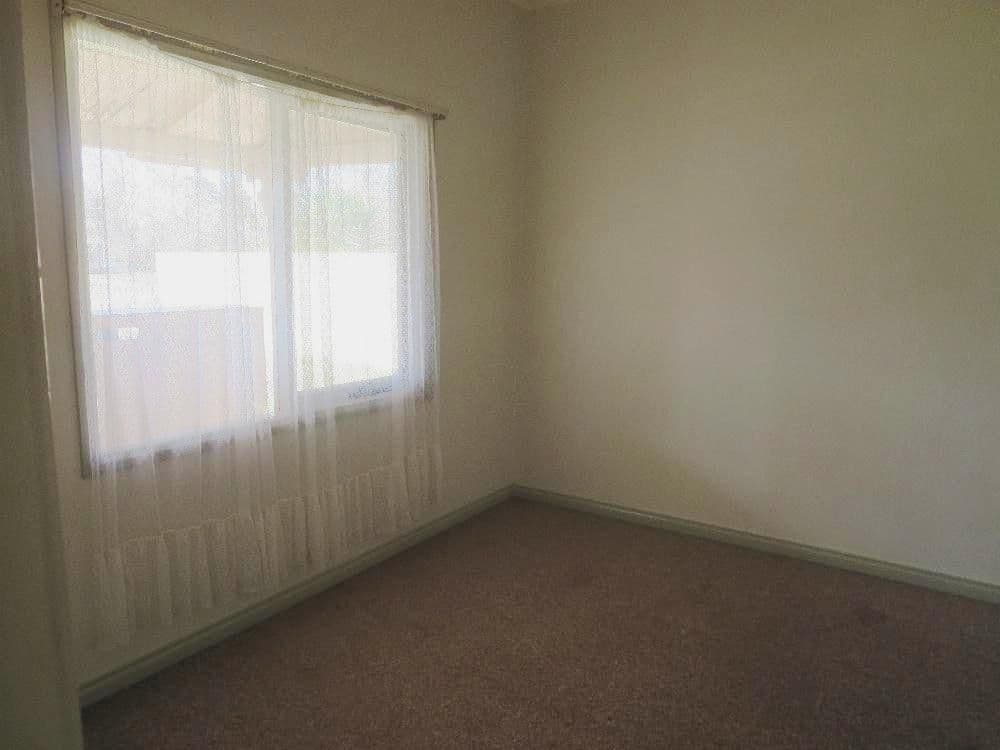 383 Urana Road, LAVINGTON NSW 2641, Lavington - Thumbnail 5