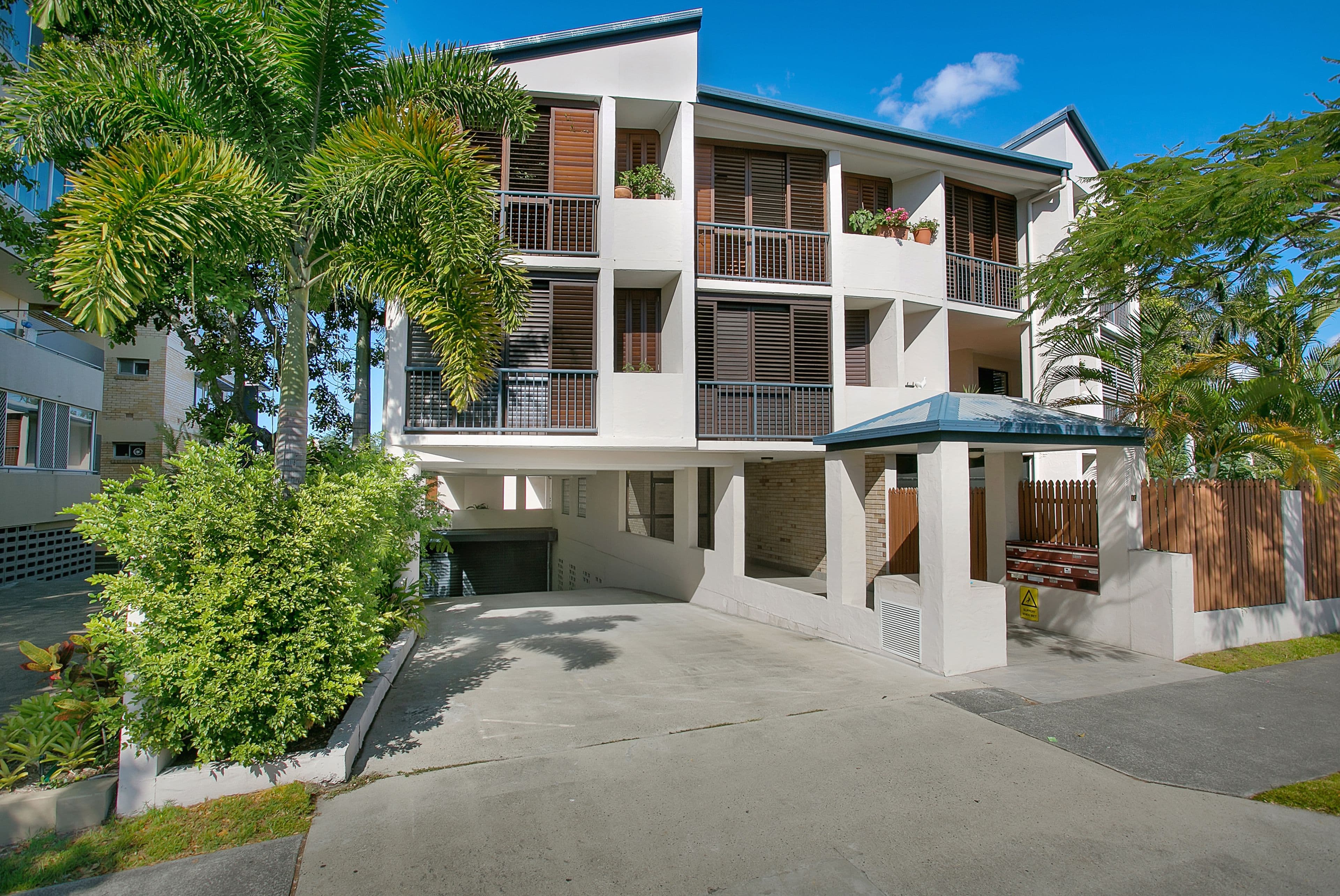 10 Oxlade Drive, New Farm QLD 4005, New Farm - Image 1