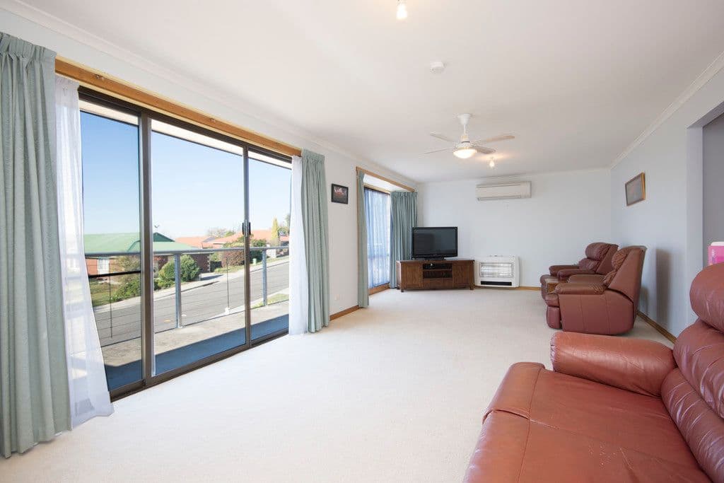 5 Clearview Avenue, Trevallyn TAS 7250, Trevallyn - Thumbnail 5