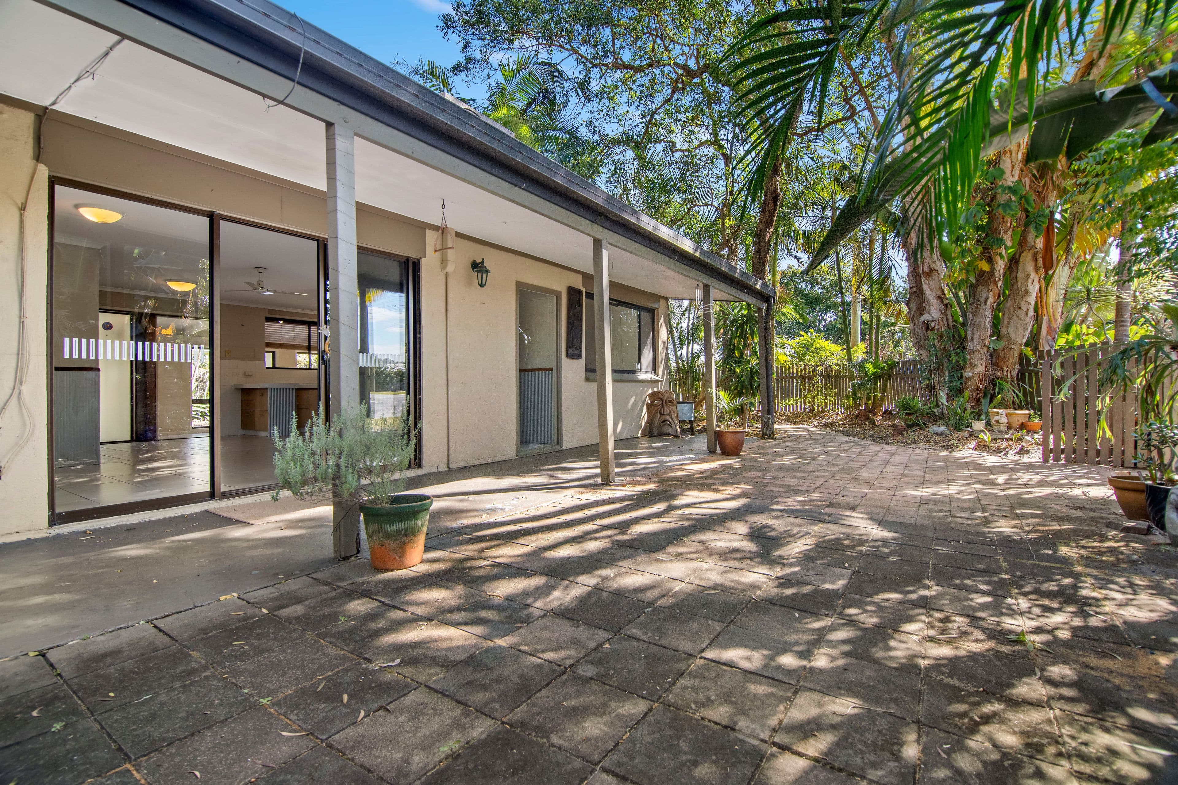 32 Lake Weyba Drive, Noosaville QLD 4566, Noosaville - Thumbnail 2