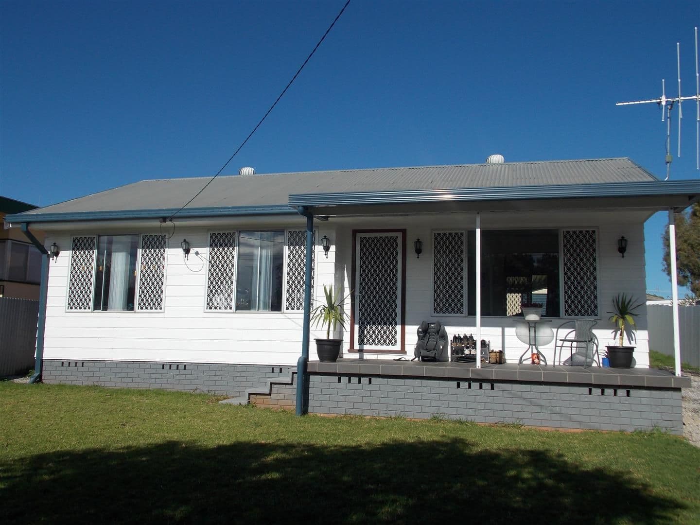 21 Woodward Street, PARKES NSW 2870, Parkes - Image 1