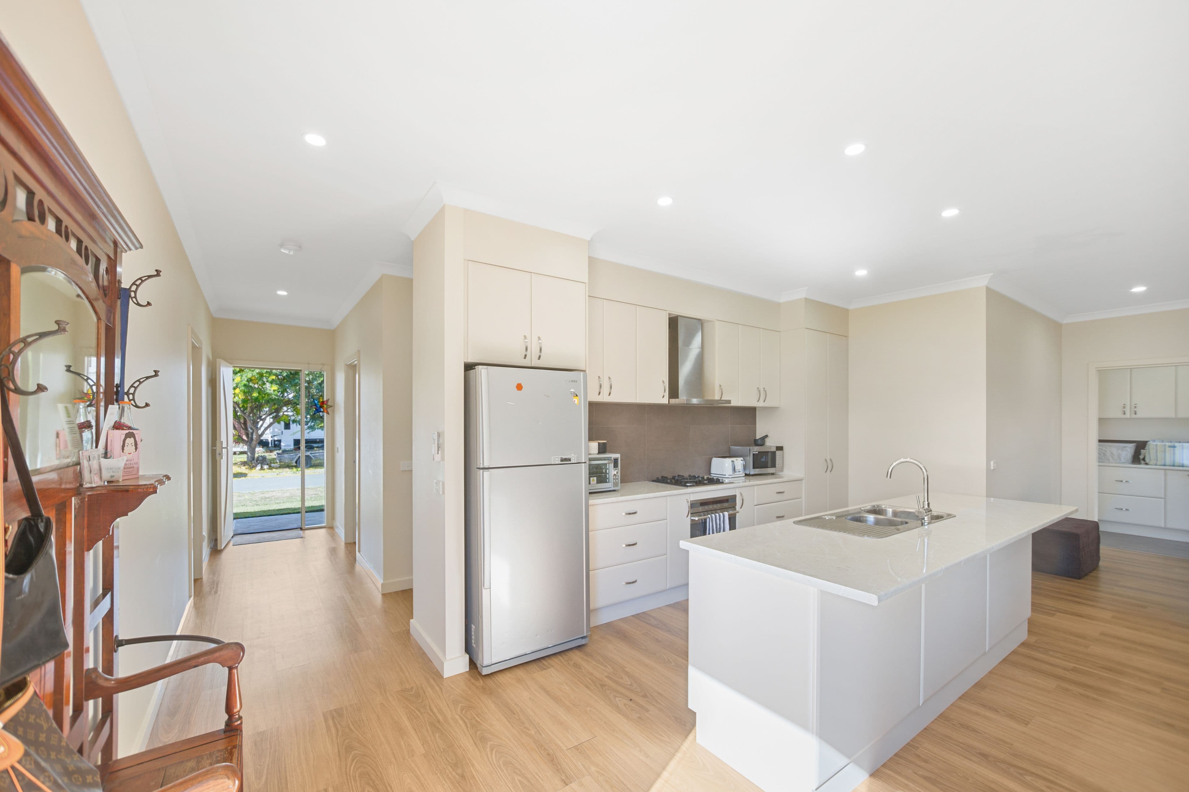2 Amy Court, Mansfield VIC 3722, Mansfield - Thumbnail 3