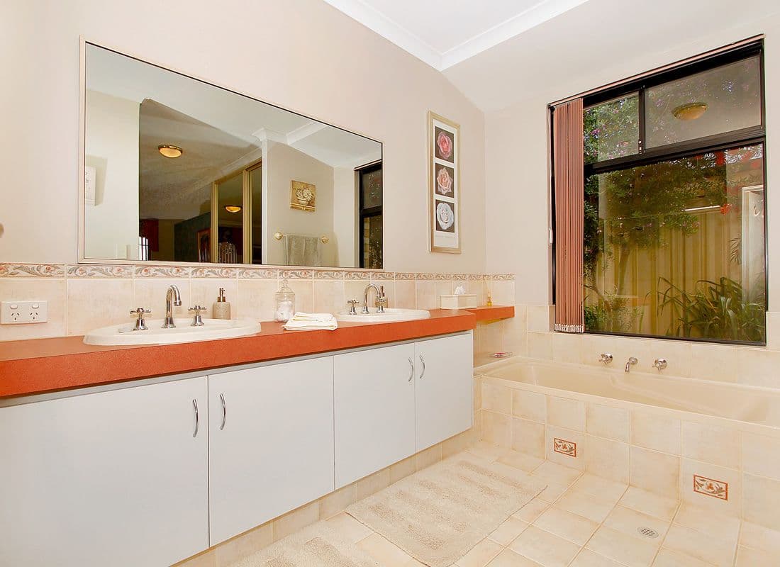 8 Roebuck Avenue, CANNING VALE WA 6155, Canning Vale - Thumbnail 8