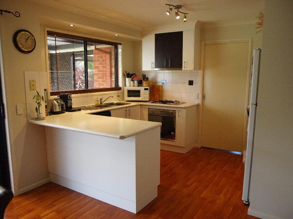 65 Jacaranda Street, WEST ALBURY NSW 2640, West Albury - Thumbnail 2