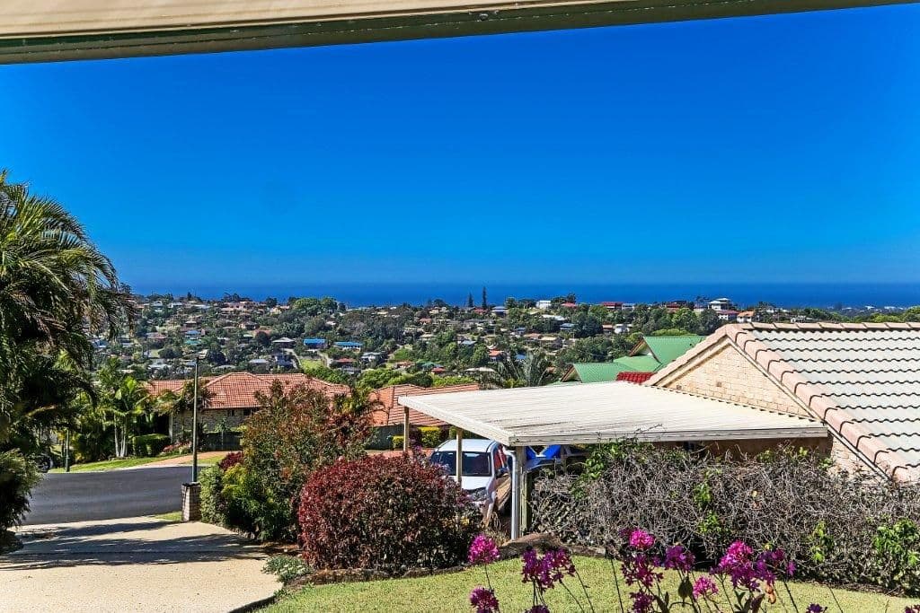 6 Kerry Court, BANORA POINT NSW 2486, Banora Point - Thumbnail 8