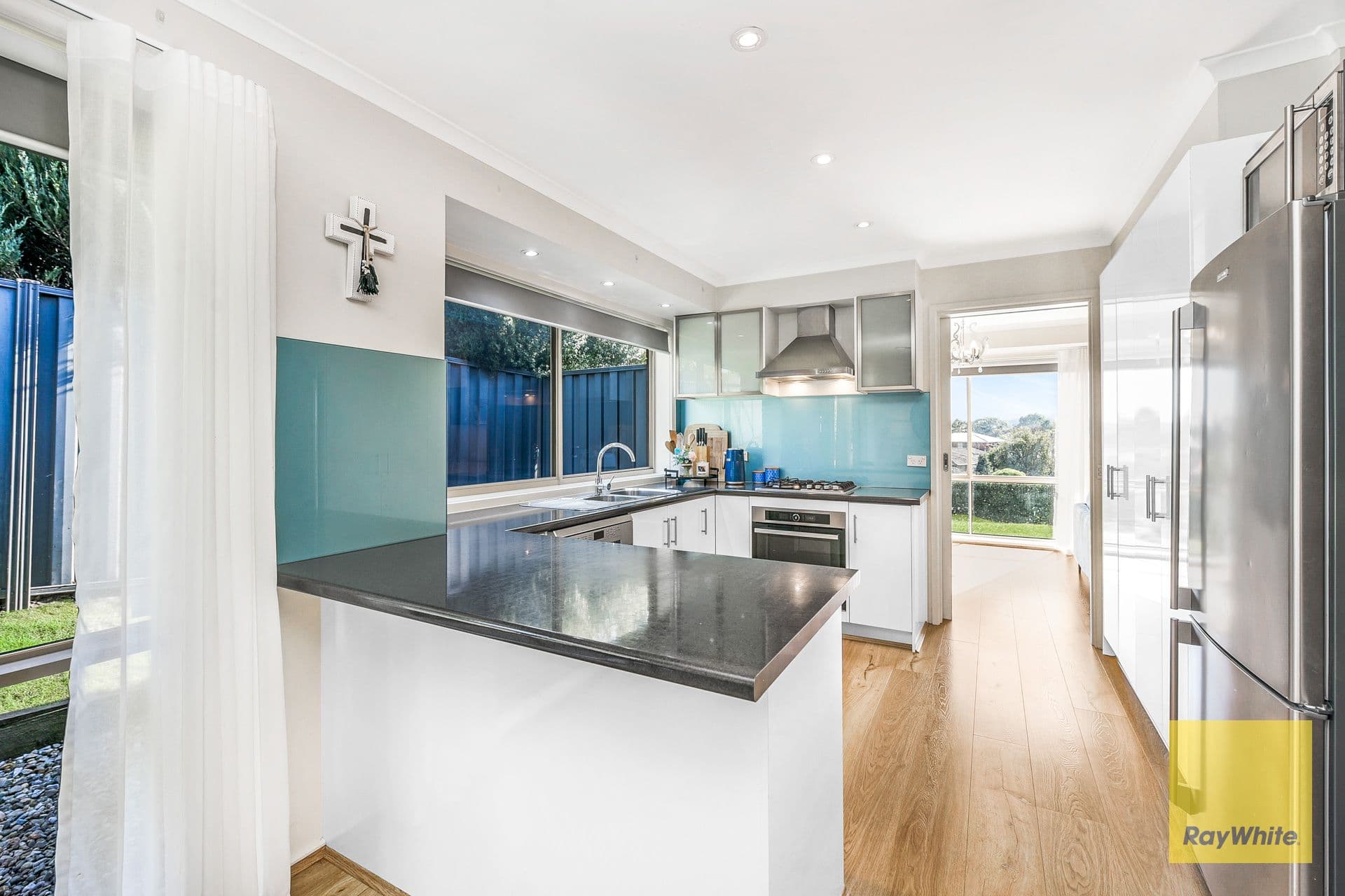 8 Hamstead Court, Endeavour Hills VIC 3802, Endeavour Hills - Thumbnail 6