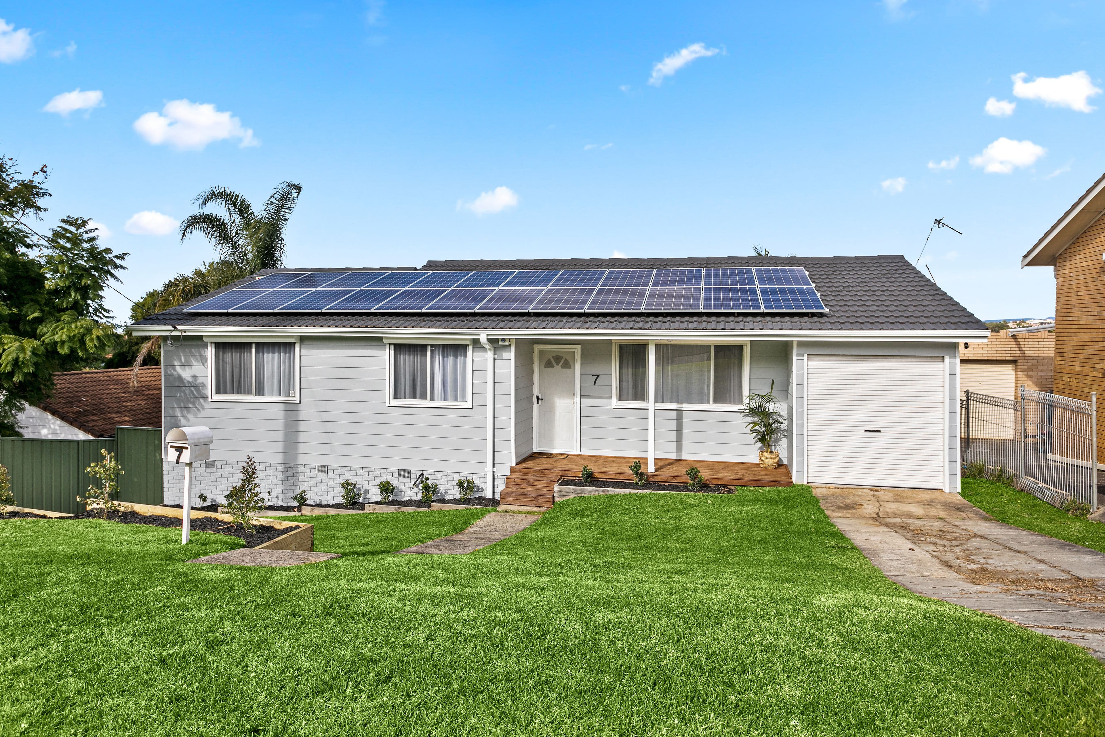 7 Armstrong Avenue, Mount Warrigal NSW 2528, Mount Warrigal - Image 1