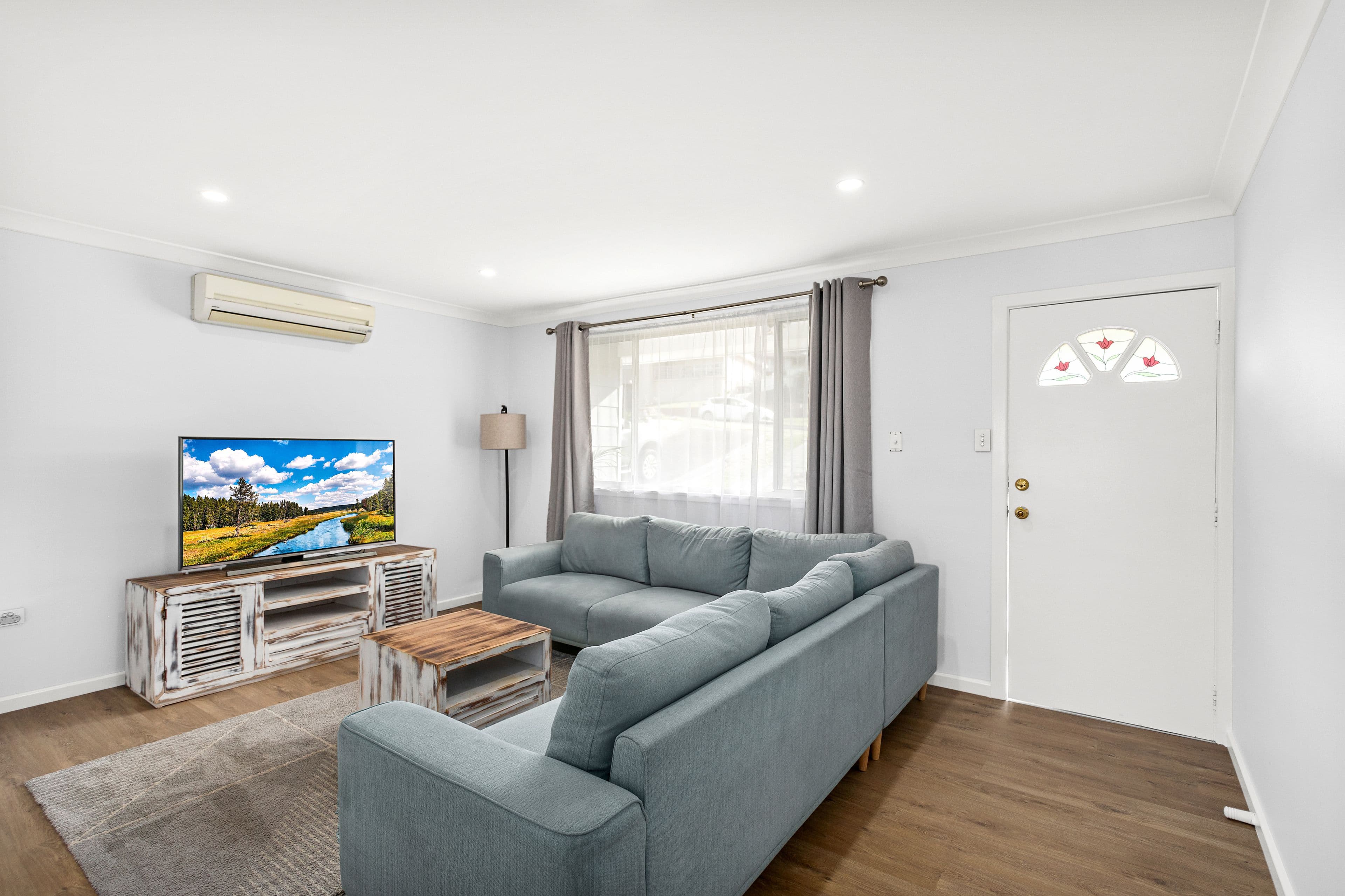 7 Armstrong Avenue, Mount Warrigal NSW 2528, Mount Warrigal - Thumbnail 2