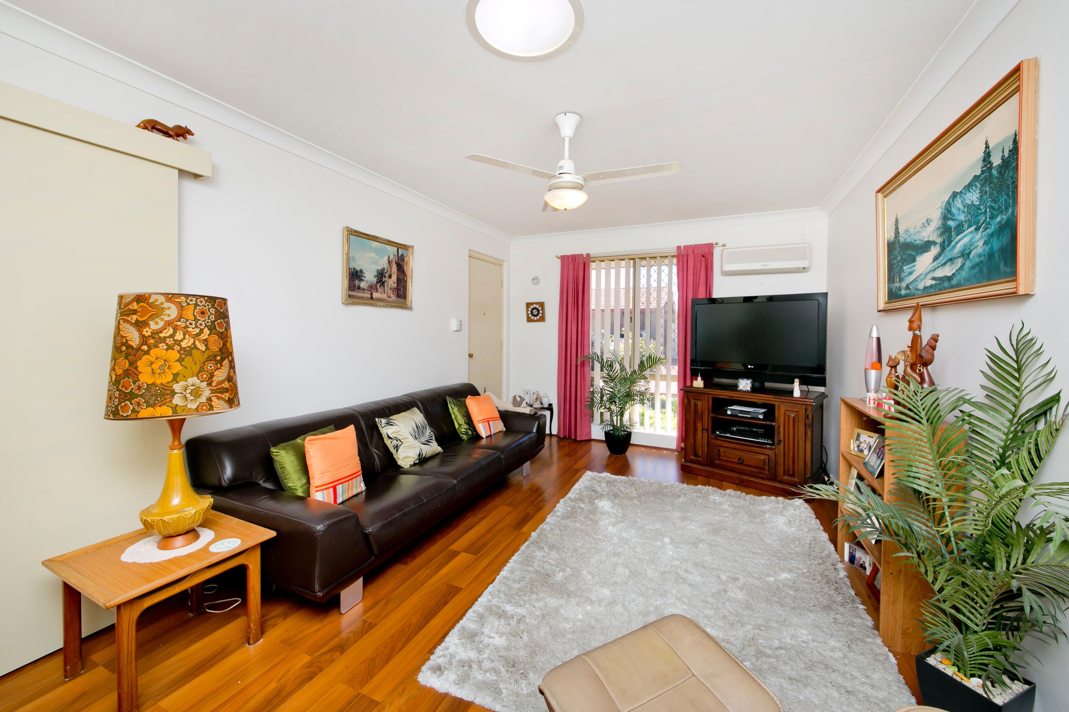 8 Valentine Avenue, Dianella WA 6059, Dianella - Thumbnail 2
