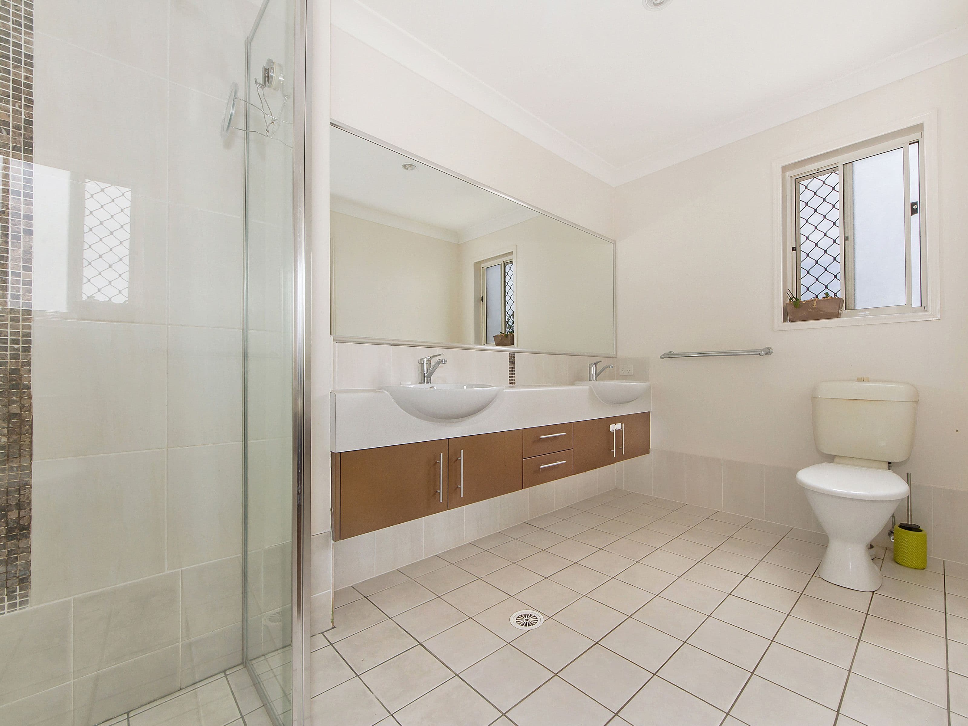 8 Eliena Way, Upper Coomera QLD 4209, Upper Coomera - Thumbnail 8