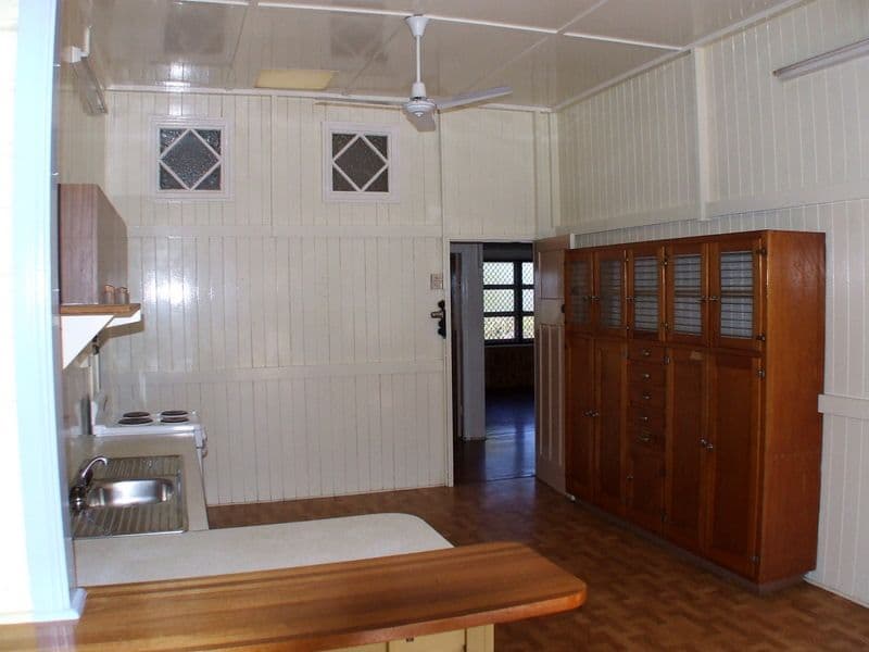 108 Haly Street, KINGAROY QLD 4610, Kingaroy - Thumbnail 7